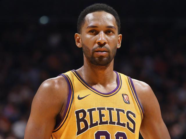 “九游app_ 历史传奇：NBA最伟大球员的黄金时代”，nba史上最伟大的十名球员