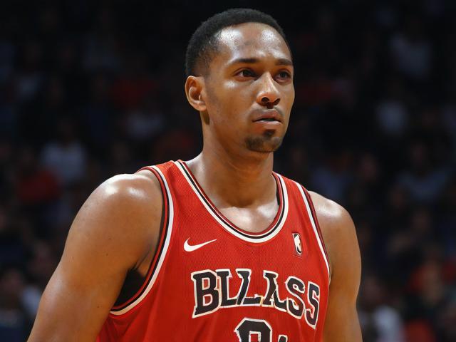 “九游app_ 历史经典：百年NBA的最震撼瞬间”，nba2009游戏